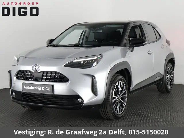Toyota Yaris Cross 1.5 Hybrid Executive Bi-Tone | Panoramadak | Apple Carplay & AndroidAUTO | Dodeho...