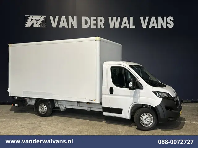 Peugeot Boxer 2.2 BlueHDi 141pk Bakwagen Laadklep Euro6 Airco | Cruisecontrol | 1055kg laadvermogen...