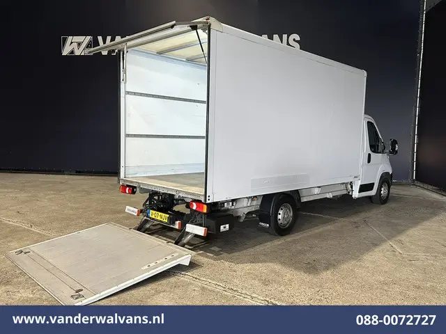 Peugeot Boxer 2.2 BlueHDi 141pk Bakwagen Laadklep Euro6 Airco | Cruisecontrol | 1055kg laadvermogen...