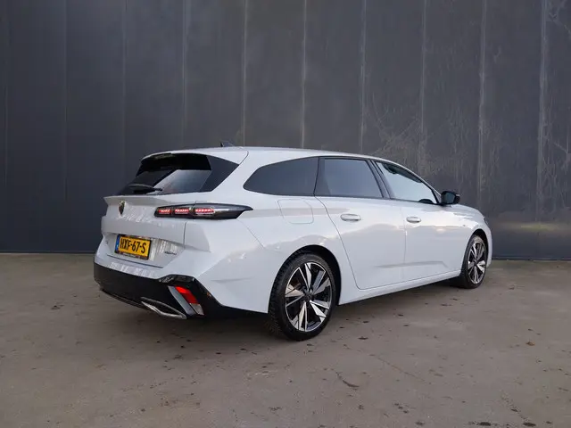 Peugeot 308 SW 1.6 Plug-in Hybrid 180 Allure 1e EIGENAAR PHEV METALLIC VIRTUAL COCKPIT CAMERA HALF L...