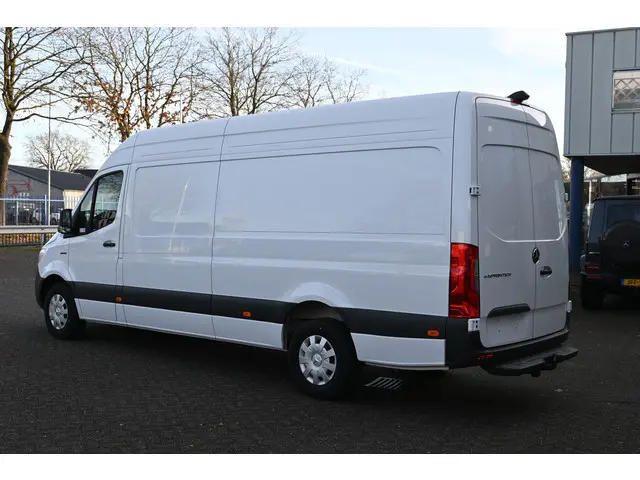 Mercedes-Benz eSprinter