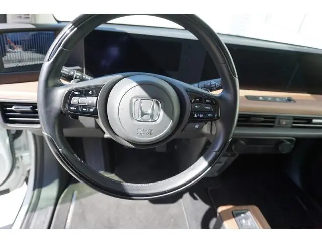 Honda E
