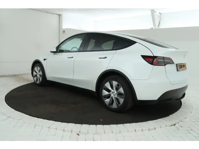 Tesla Model Y Long Range AWD 75 kWh Ruim 500Pk, Panorama, Climate,