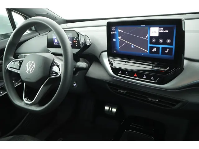 Volkswagen ID.4 Pure 52 kWh SOH 92% Trekhaak Navigatie Parkeersensoren Adaptive Cruise Apple CarPlay...