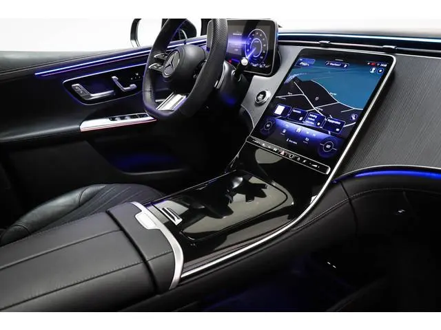 Mercedes-Benz EQE SUV 350+ AMG Line 91 kWh | SOH 100% | PREMIUM PACK | LUCHTVERING | PANORAMADAK | B...