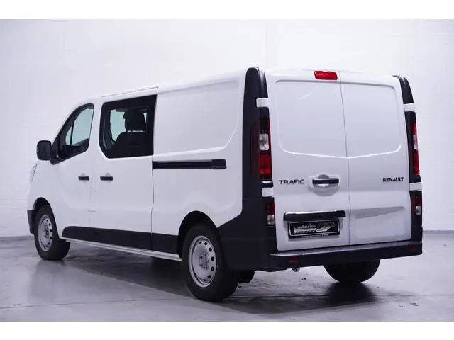 Renault Trafic 2.0 DCi 170 pk L2 Dubbel Cabine Aut. 2x Schuifdeur Navi, BPM vrij, LED Koplampen, PDC...