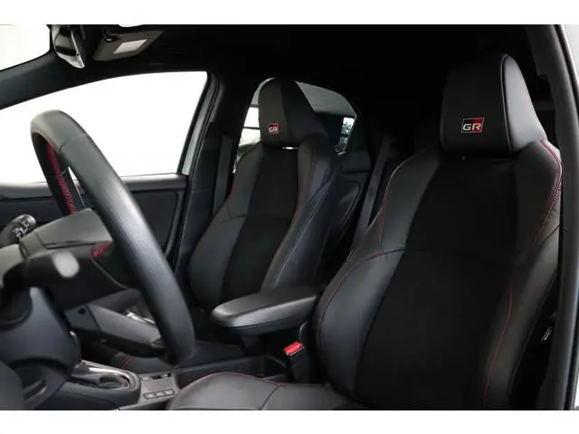 Toyota Yaris 1.5 Hybrid GR Sport, Head Up Display, JBL