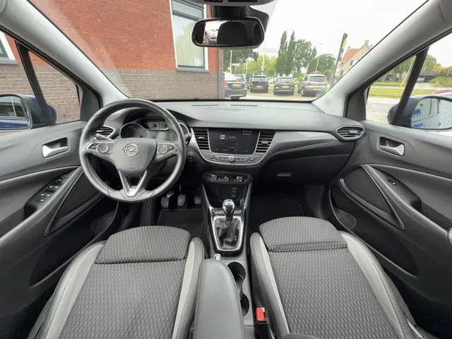 Opel Crossland X
