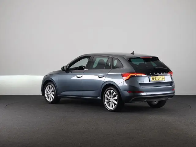 Skoda Scala 1.0 TSI Sport Business 110 pk Automaat (DSG) | Navigatie | Parkeersensoren achter | Acht...