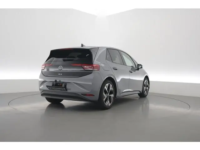 Volkswagen ID.3 Pro 58 kWh | Pano | HUD | 360cam | Memory | Afn. Trekhaak | Stoel- Stuurverw. | Adap...