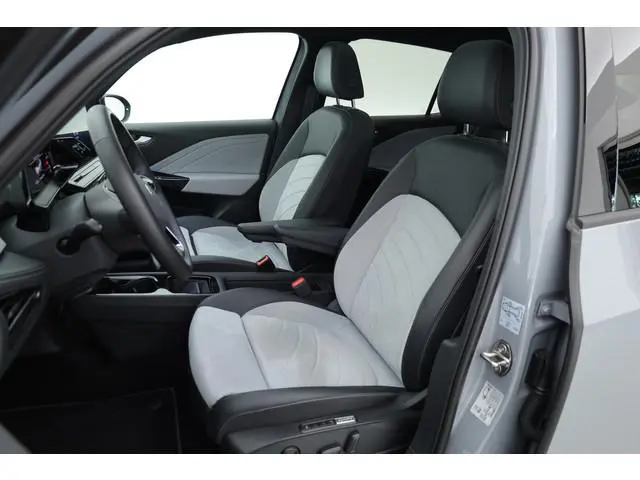 Volkswagen ID.3 Pro 58 kWh | Pano | HUD | 360cam | Memory | Afn. Trekhaak | Stoel- Stuurverw. | Adap...