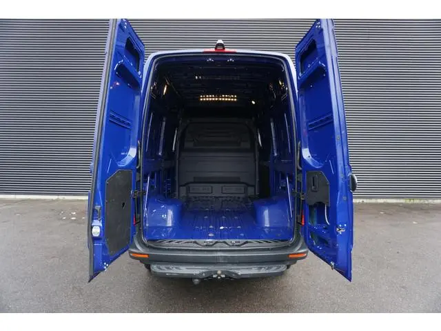 Mercedes-Benz Sprinter 516 160pk Automaat 5000kg L2H2 Dubbellucht Trekhaak Apple Carplay Camera
