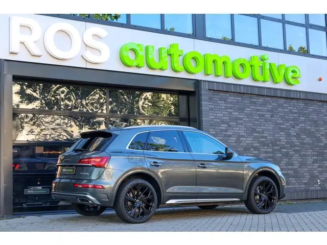 Audi Q5 50 TFSI e S edition | BTW | 21 INCH | LEDER | ELEK.TREKHAAK | SOH 87% | STOELVERWARMING |