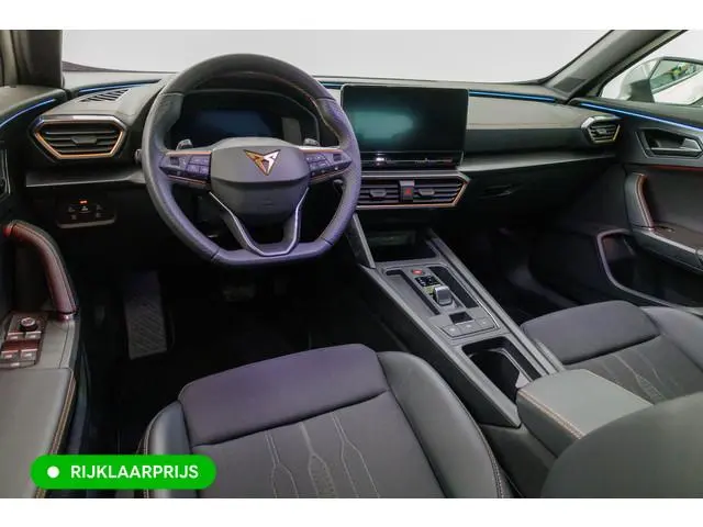 CUPRA Formentor 1.4 TSI e-Hybrid Business 204 PK | Trekhaak | Stoelverwarming | Adaptive cruise | St...