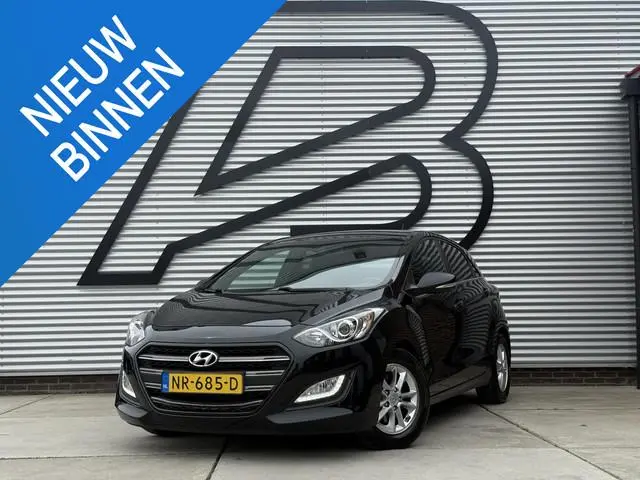 Hyundai i30 1.6 GDi GO! 2016 1e Eigenaar|Camera|Cruise|PDC|Navi|Clima|Elek ramen|N.A.P|Nieuwe APK bi...