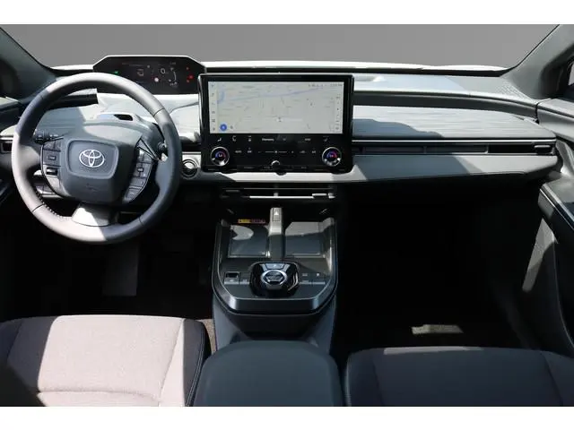 Toyota C-HR+