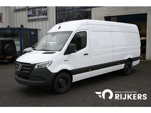 Mercedes-Benz eSprinter 320 RWD L3H2 Pro 81kWh LED, DC-opladen 115kW, Smartphone integratiepakket, O...