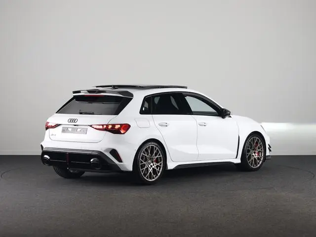 Audi RS 3 Sportback Competition Limited 2.5 TFSI 295 kW / 400 PK SB | 599 / 750  gelimiteerde oplage...