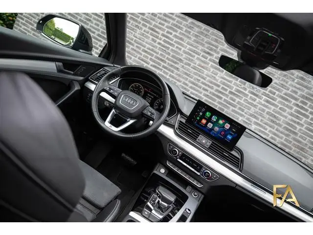 Audi Q5 55 TFSI e S edition