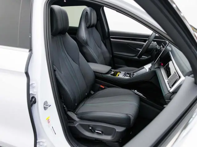 BYD SEAL U