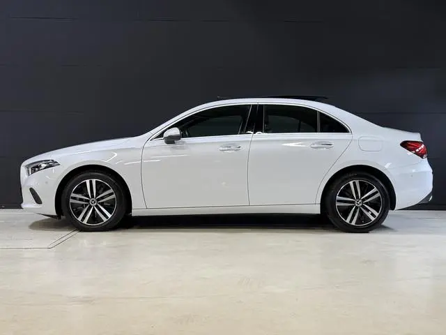 Mercedes-Benz A-klasse 250 e Business Solution Luxury Limited | Panoramadak | Keyless | Apple Carpla...