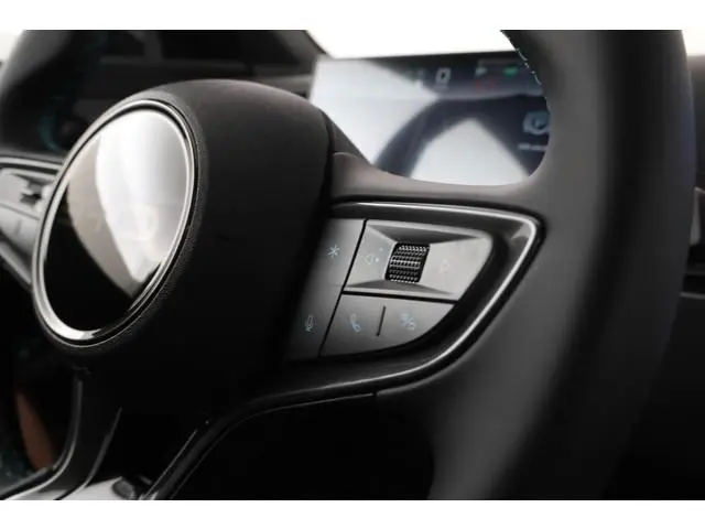 BYD SEAL