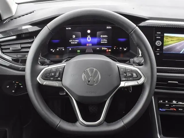 Volkswagen Polo 1.0 TSI 95pk Life Edition · Camera · Apple/Android Car Play · P-Sensoren · 15'' Inch...