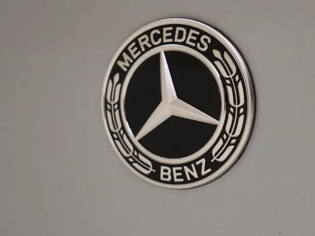 Mercedes-Benz EQS