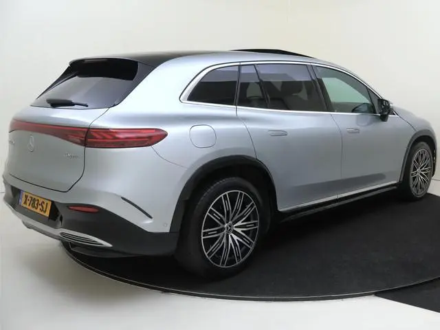 Mercedes-Benz EQS