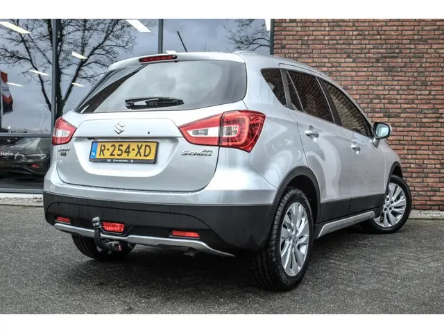 Suzuki S-Cross 1.0 B.jet Select Trekhaak, Achteruitrijcamera