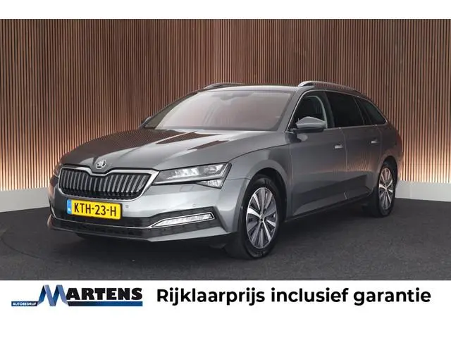 Skoda Superb Combi 1.4 TSI 218pk iV Business Edition Trekhaak Memory Stoelverwarming Virtual Cockpit...