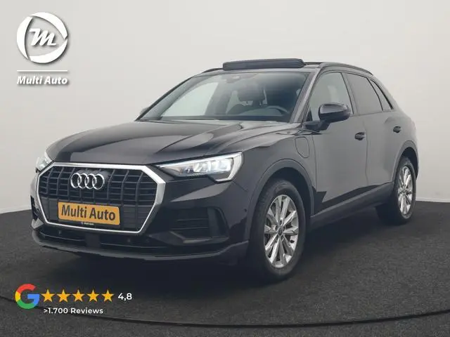 Audi Q3 45 TFSI e Business Edition PHEV 245pk Dealer O.H. | Panodak | Adaptive Cruise | Camera | Alc...