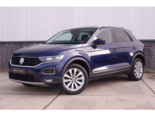 Volkswagen T-Roc 1.5 TSI Sport LED | Trekhaak | Carplay | Camera | Virtual Cockpit | PDC