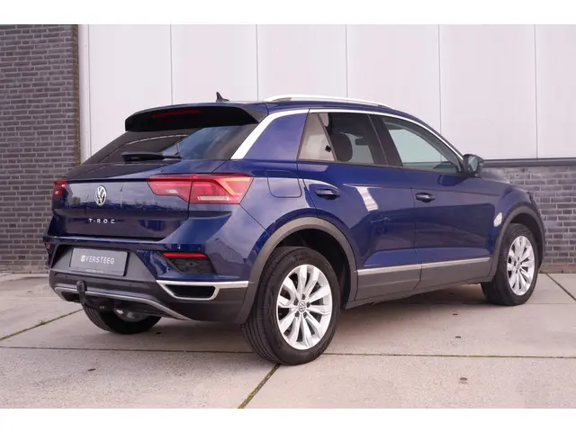 Volkswagen T-Roc 1.5 TSI Sport LED | Trekhaak | Carplay | Camera | Virtual Cockpit | PDC