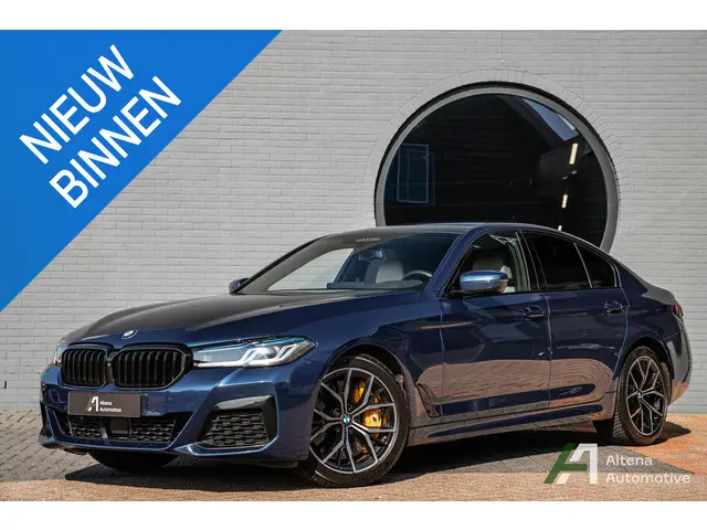 BMW 5-serie 540i xDrive High Executive Edition M-sport, 460pk, comfortstoelen, M-brakes, harman kard...