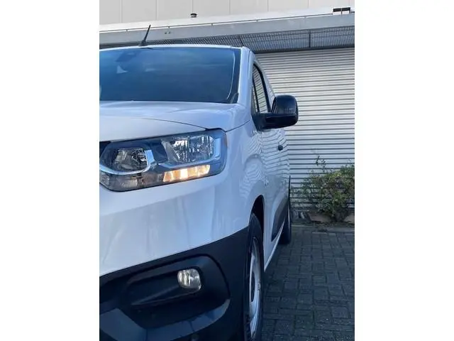 Toyota pro-ace
