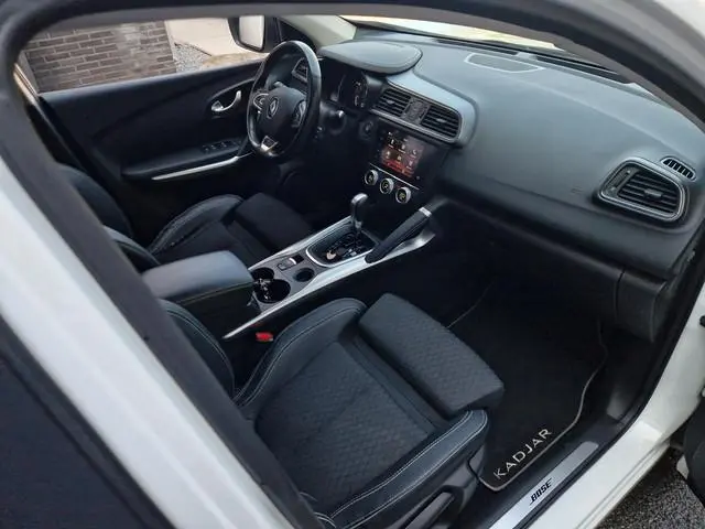 Renault Kadjar 1.3 TCe Black Edition Rijklaar|Carplay|LED|Winterpack|Camera|NAVI