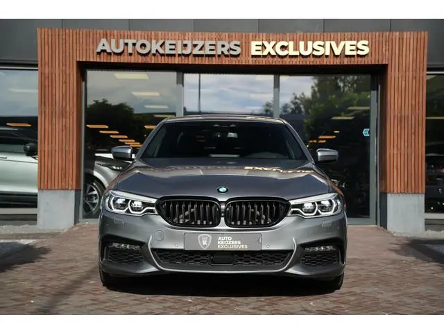 BMW 5-serie 540i xDrive High Executive M Pakket Head Up CarPlay