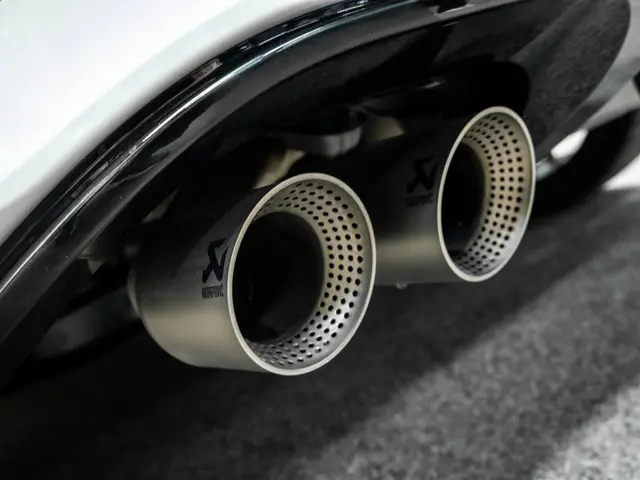 Volkswagen T-Roc 2.0 TSI 4Motion R | Akra | Elektrische stoelen met geheugen | Pano | Stoelverwarmin...