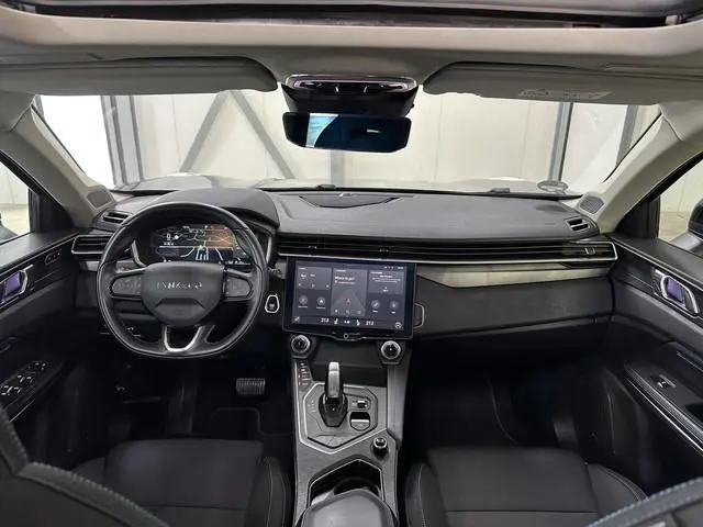 Lynk & Co 01 1.5 PHEV 261pk | Trekhaak, 1800kg | Elek. panodak |