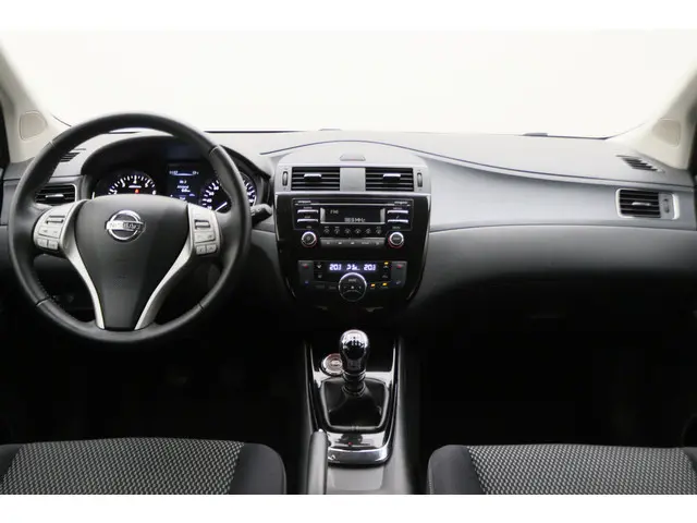 Nissan Pulsar 1.2 DIG-T Acenta Climate, Keyless, Trekhaak, Bluetooth, 16"