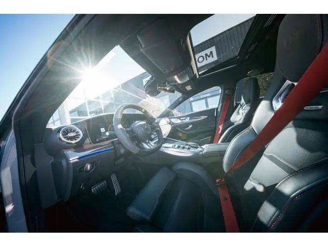 Mercedes-Benz AMG GT 4-Door Coupe AMG 63 S E