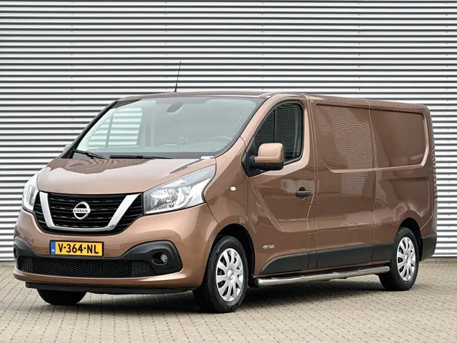 Nissan NV300