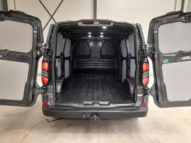 Ford Transit Custom 300 2.0 TDCI L2H1 Trend Nieuw Model Navi Cruise Camera Parkeersensoren Trekhaak