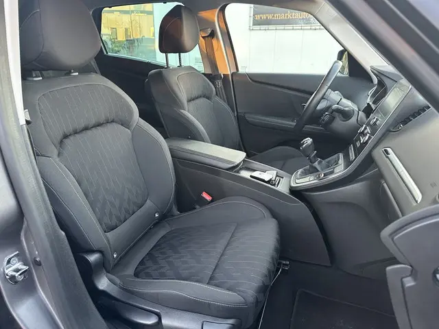 Renault Scénic 1.3 TCe Limited Navi Camera Cruise PDC