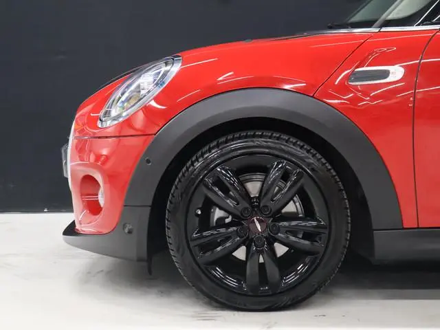 MINI 3-Deurs 1.5 Cooper Pepper [DIGITAL DASH, AUTOMAAT, NAVIGATIE, CAMERA, PDC V+A, CRUISE CONTROL,...