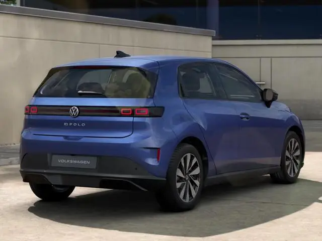 Volkswagen ID. Polo Life First Edition 52 kWh accu, 211 PK · Achteruitrijcamera · Draadloze telefoon...