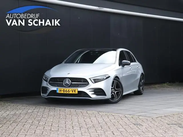 Mercedes-Benz A-klasse 180 Business Solution | AMG LINE | MEMORY | PANO-DAK | CAMERA | NAVI | CRUISE...
