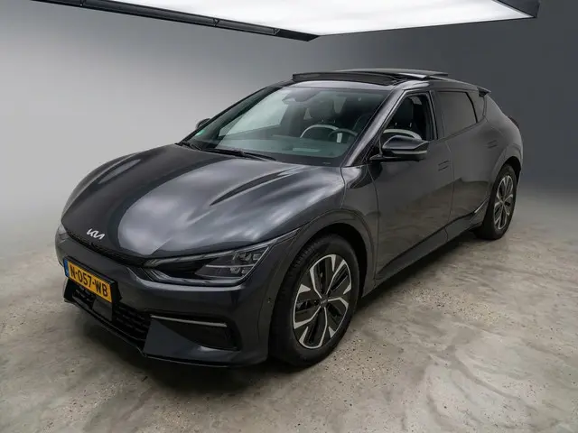Kia EV6 GT-Line 77.4 kWh Panoramadak, Stoelventilatie, Stuur/Stoelverwarming, Trekhaak, Meridian Aud...