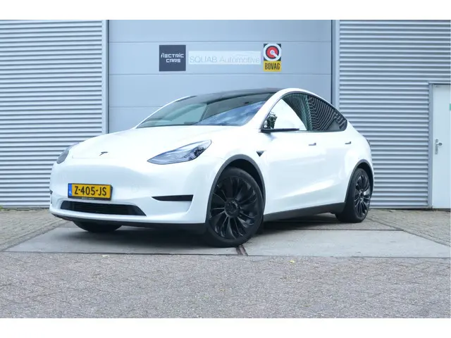Tesla Model Y RWD 58 kWh Enhanced AutoPilot 3.0 Ryzen (twv 3.800,-)
